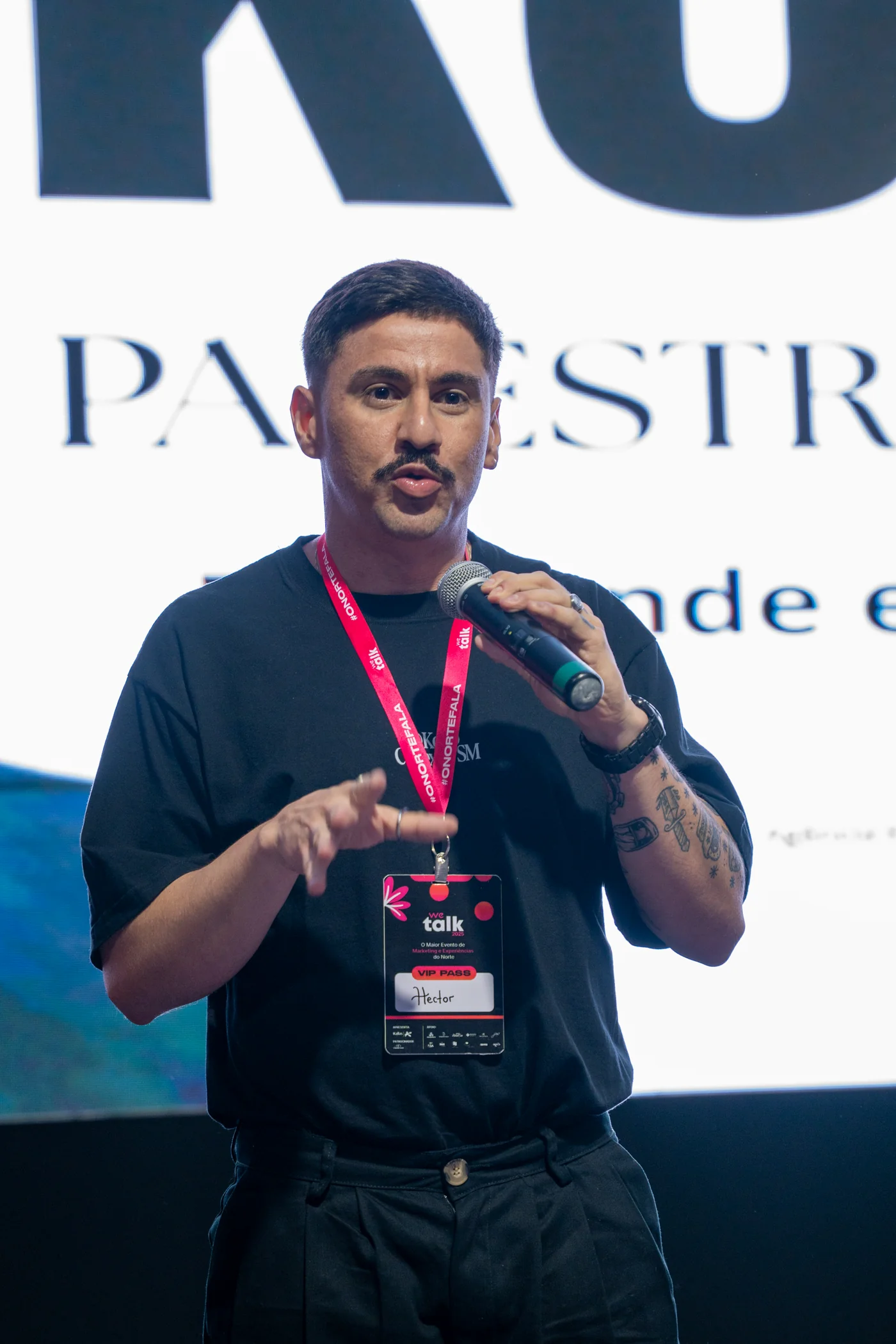 Hector Muniz · Fundador da Koko